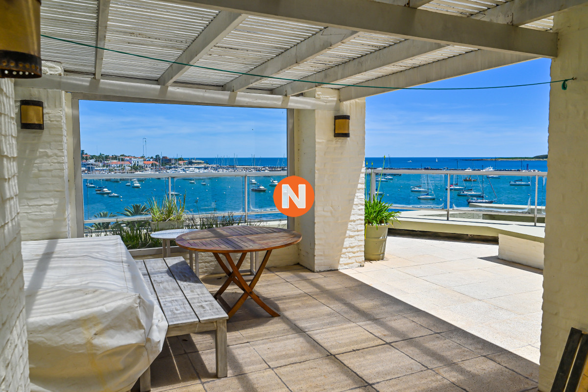 Apartamento Ref.9184 - Apartamento en venta y alquiler, Peninsula, Punta del Este, 3 Dormitorios.