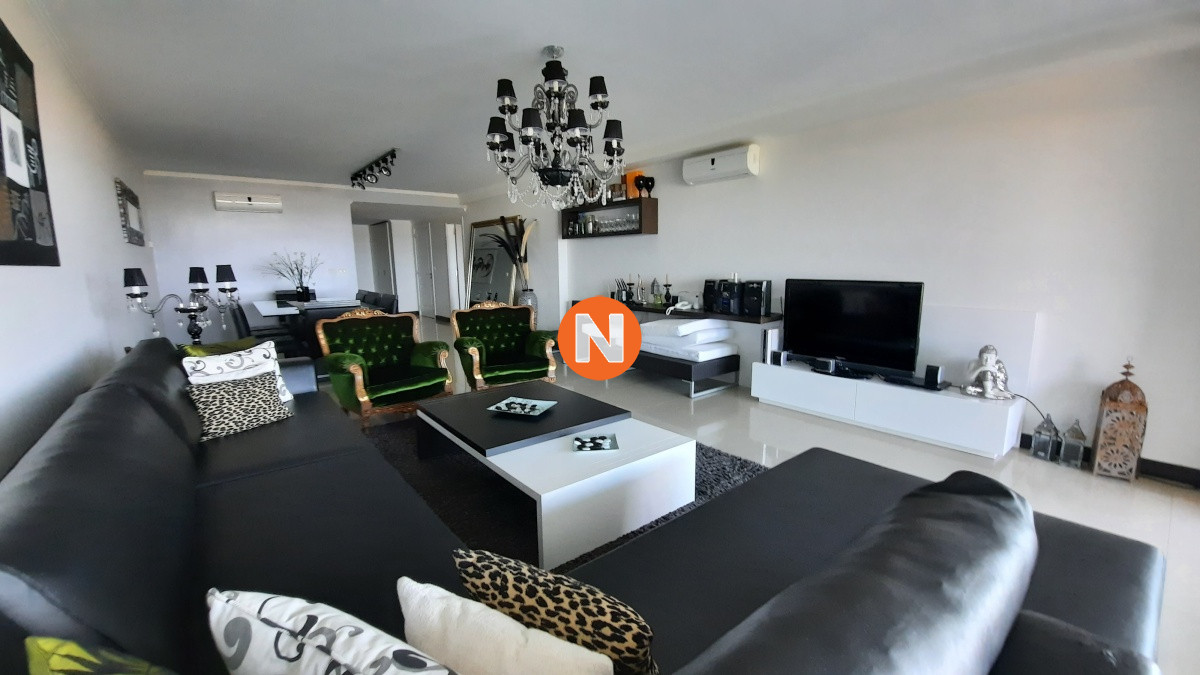 Apartamento Ref.9650 - Apartamento en Venta y Alquiler, Brava, Punta del Este, 3 Dormitorios.