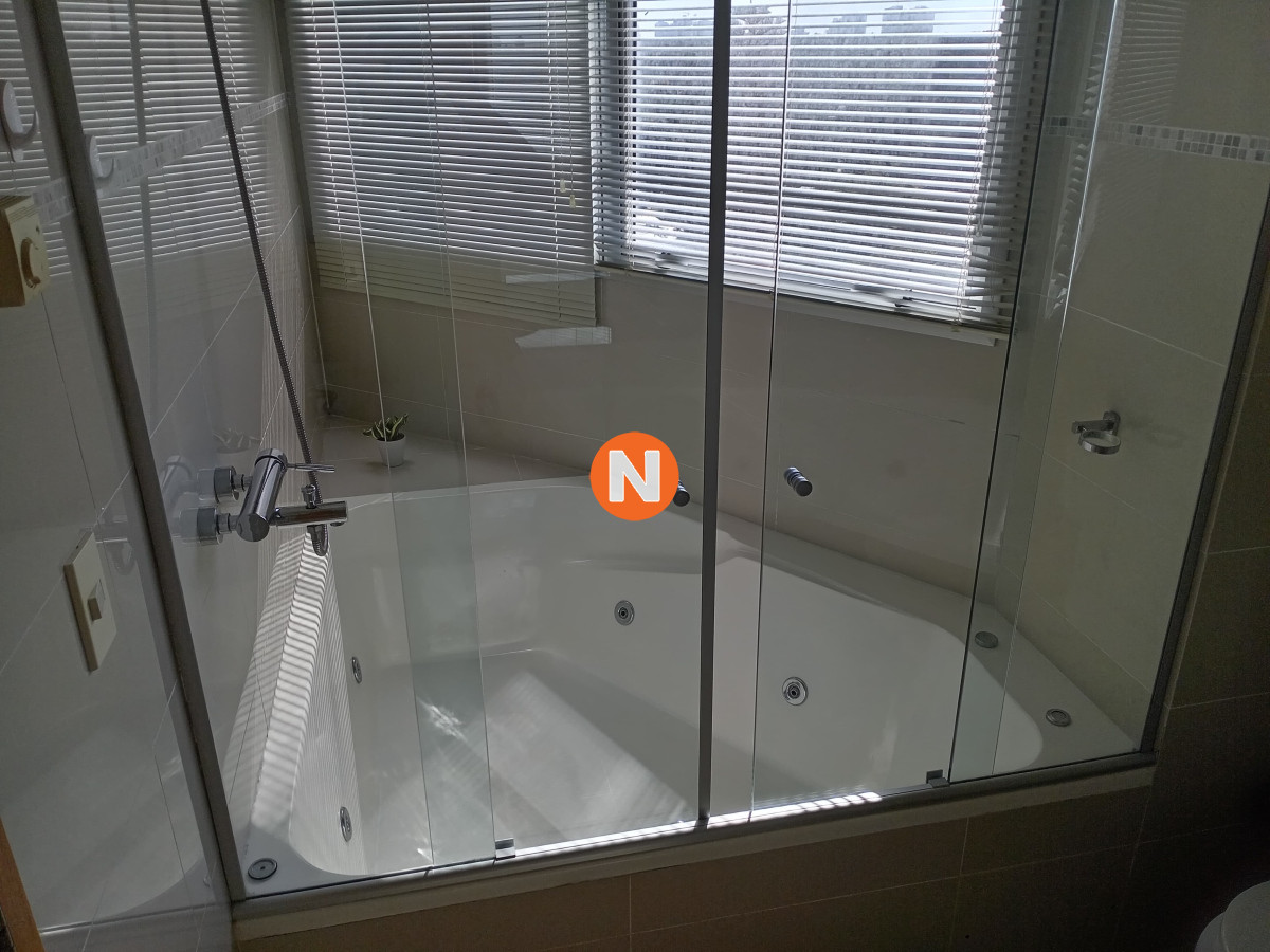 Apartamento Ref.223486 - Apto de tres dormitorios en suite, mas dependencia de servicio
