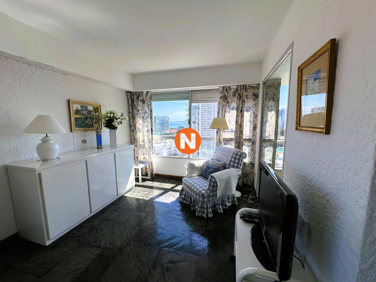 Apartamento Ref.223387 - Apartamento en Venta, 3 dormitorios, Playa Brava