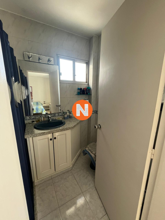 Apartamento Ref.213409 - Apartamento en Venta, 3 dormitorios, Peninsula