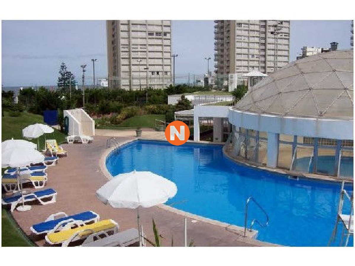 Apartamento Ref.200807 - Apartamento en Venta, Mansa, Punta del Este, 2 Dormitorios.