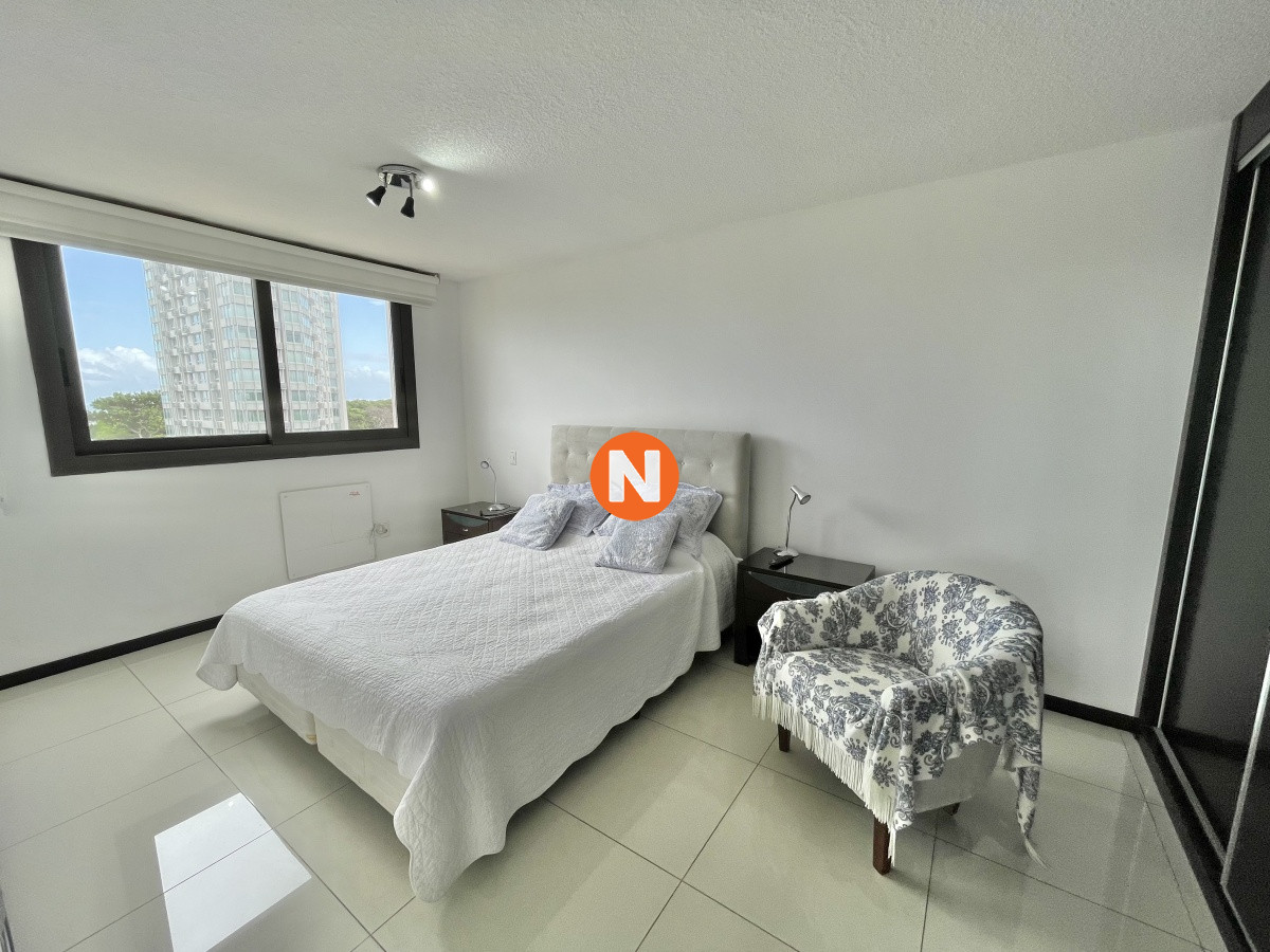 Apartamento Ref.213443 - ALQUILER  APARTAMENTO DE 3 DORMITORIOS EN PISO ALTO EN EDIFICIO STRADIVARIUS PUNTA DEL ESTE
