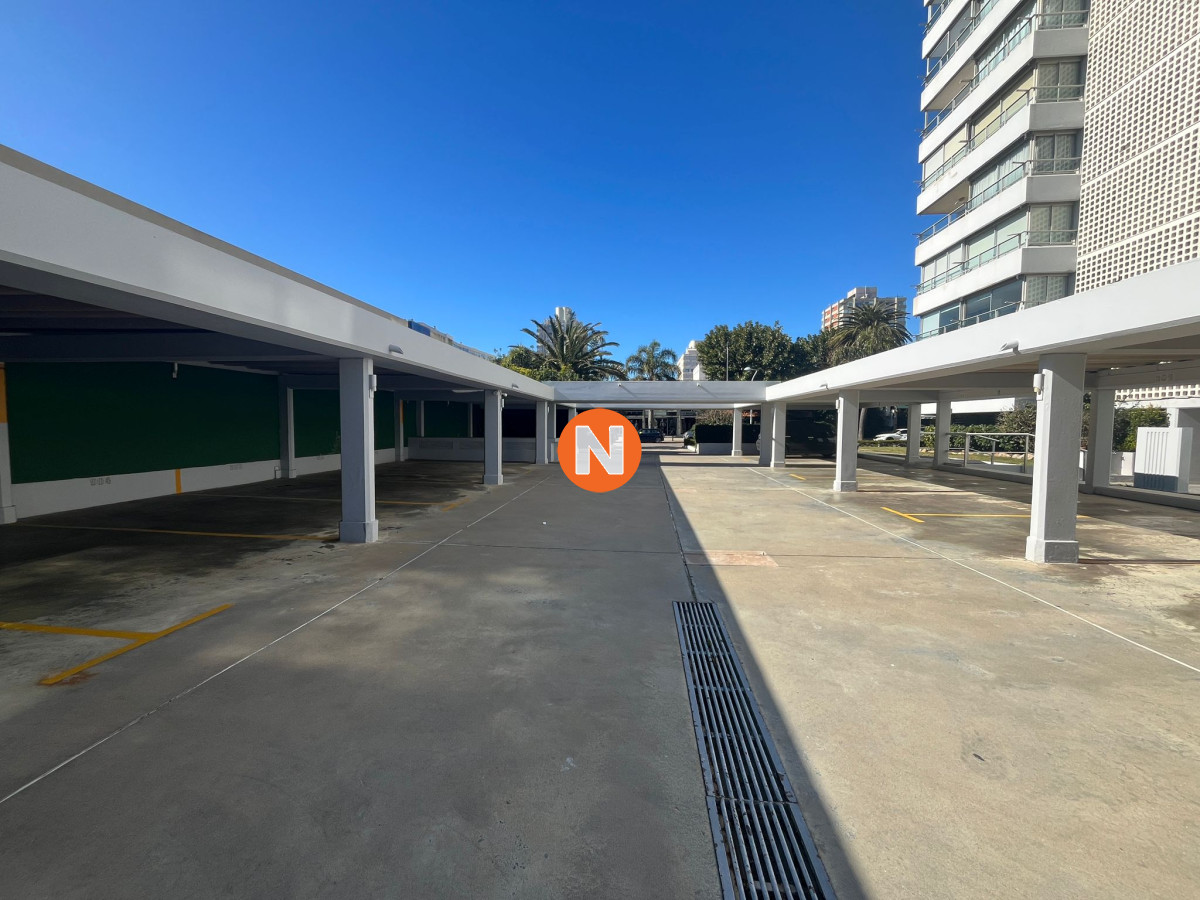 Apartamento Ref.223336 - Apartamento en Venta , Punta del Este, 2 Dormitorios.