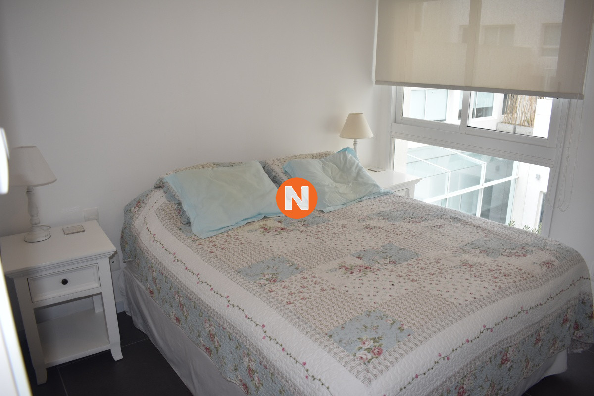 Apartamento Ref.200340 - Apartamento en Venta. Península - 
