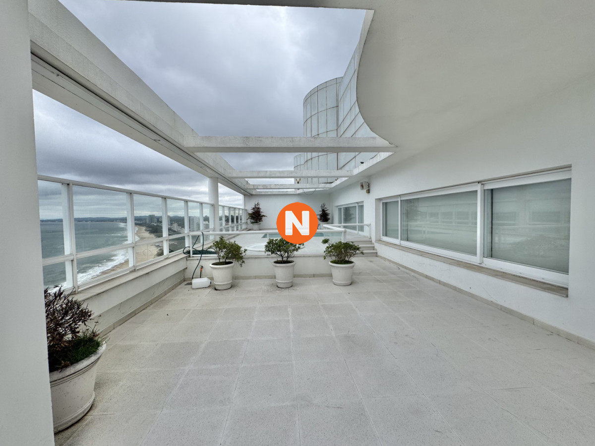 Apartamento Ref.225284 - ESPECTACULAR APARTAMENTO PENTHOUSE DUPLEX EN MILENIUM PUNTA DEL ESTE