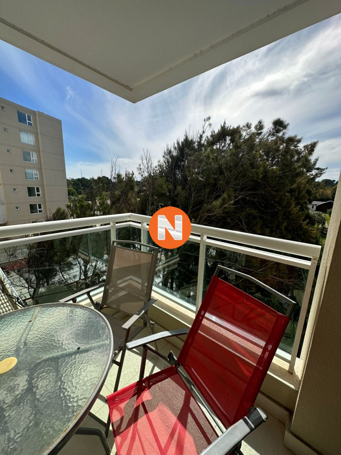 Apartamento Ref.204072 - Apartamento en Venta y Alquiler, Pinares, Punta del Este, 2 Dormitorios.