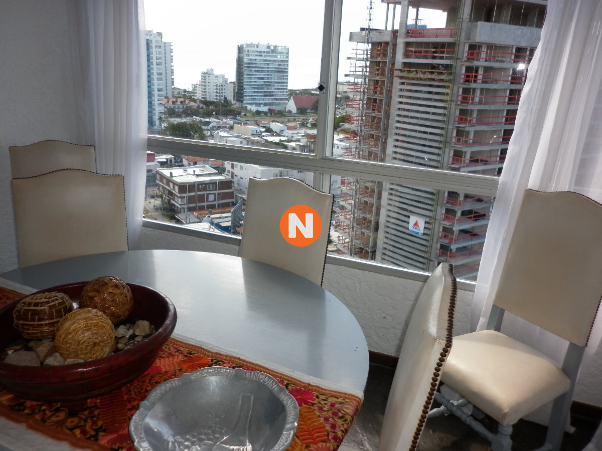Apartamento Ref.1771 - Apartamento en Venta y Alquiler, Brava, Punta del Este, 3 Dormitorios.