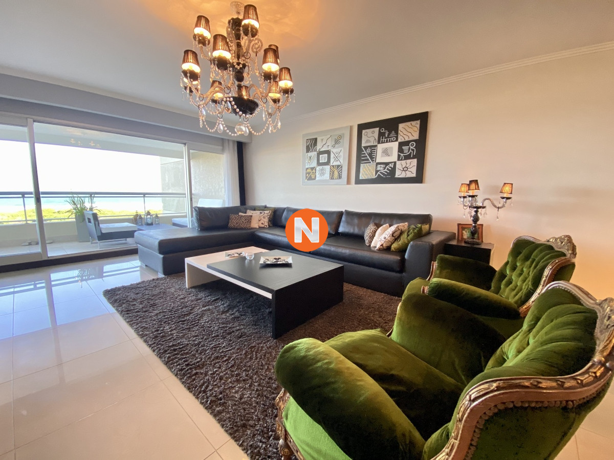 Apartamento Ref.9344 - Apartamento en Venta y Alquiler, Brava, Punta del Este, 3 Dormitorios.