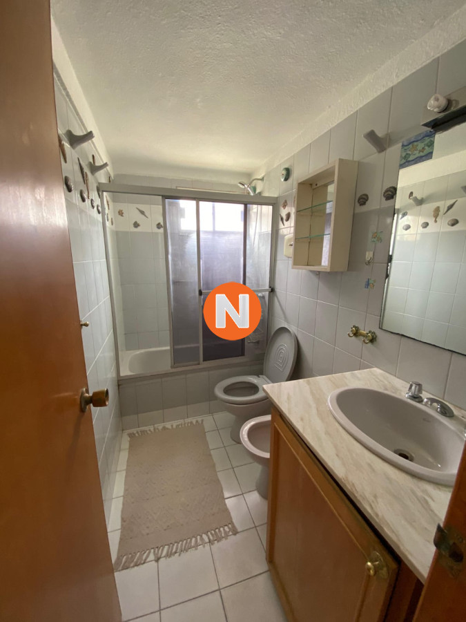 Apartamento Ref.6776 - Apartamento en Venta Península, Punta del Este, 2 Dormitorios.