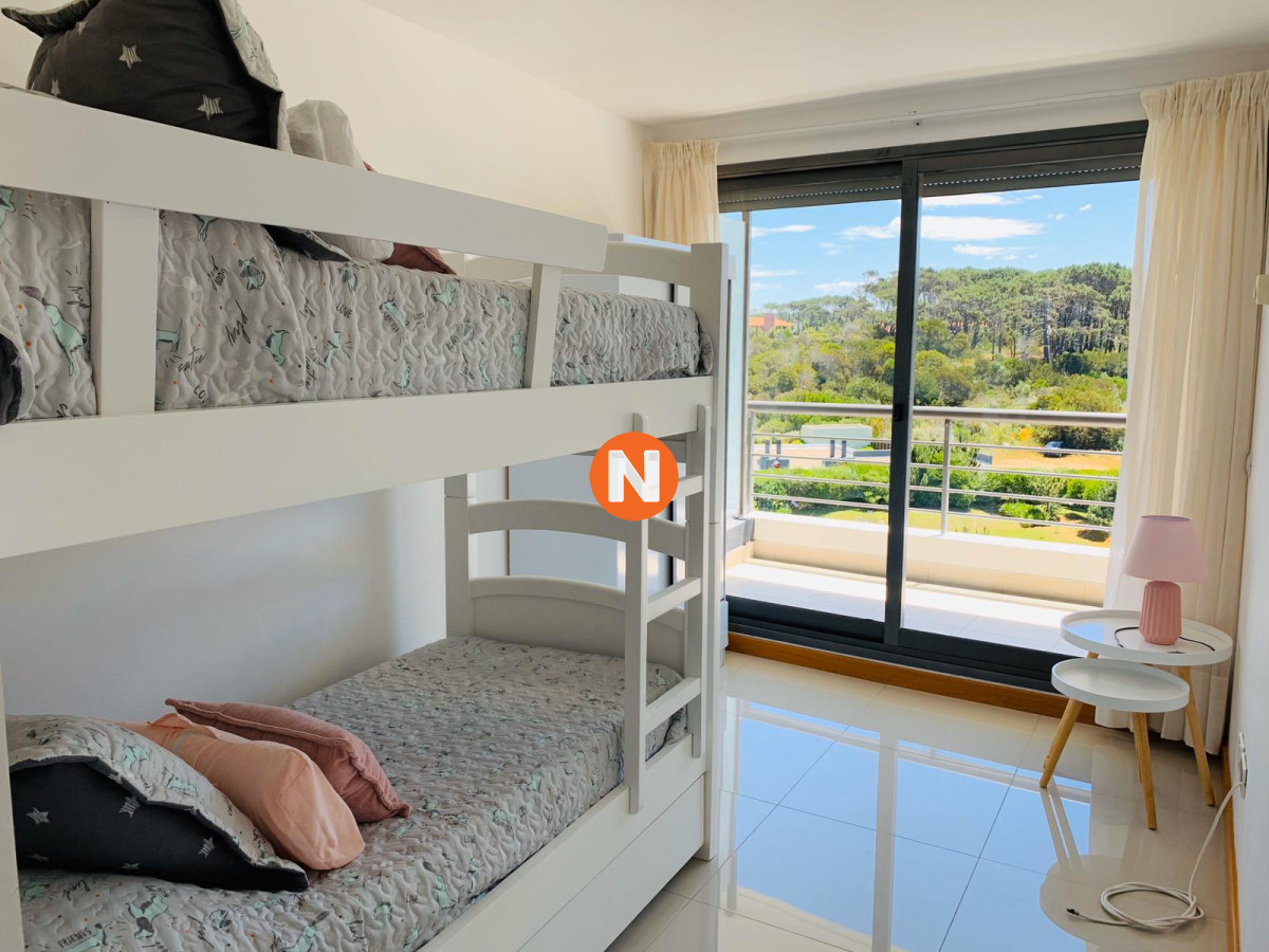 Apartamento Ref.202991 - VENTA DE APARTAMENTO DE 3 DORMITORIOS EN SUITE FRENTE AL MAR EN EDIFICIO BLUE BIRD