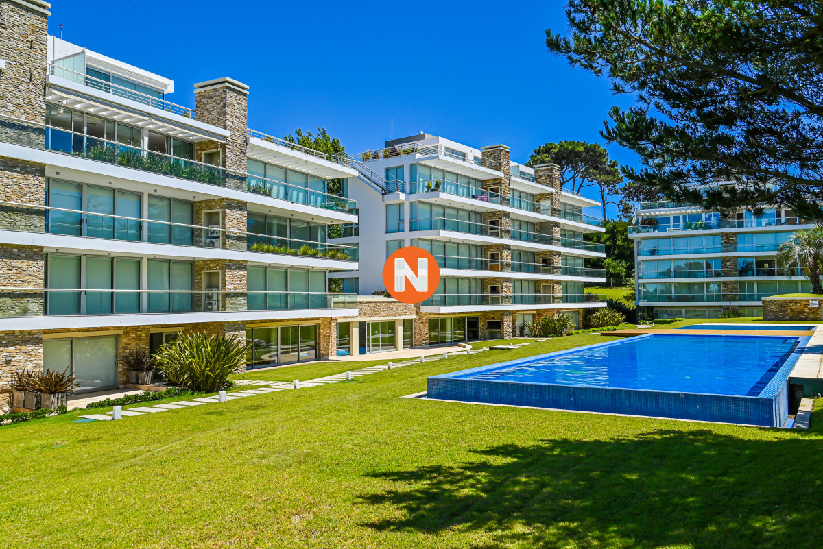 Apartamento Ref.223097 - Apartamento de 3 Dormitorios en Venta en la Brava