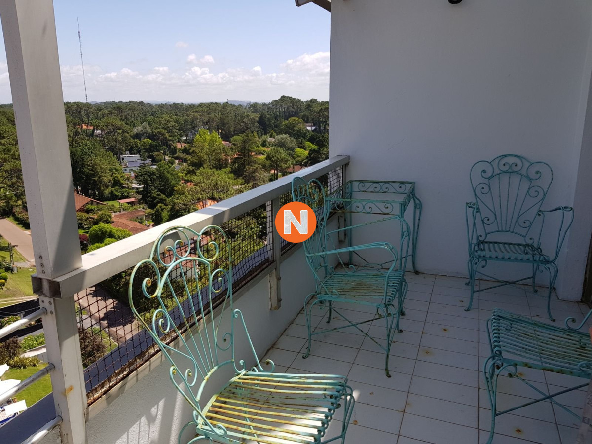 Apartamento Ref.1892 - Apartamento en Venta en Torre Antares, Roosevelt, Punta del Este, 2 Dormitorios.