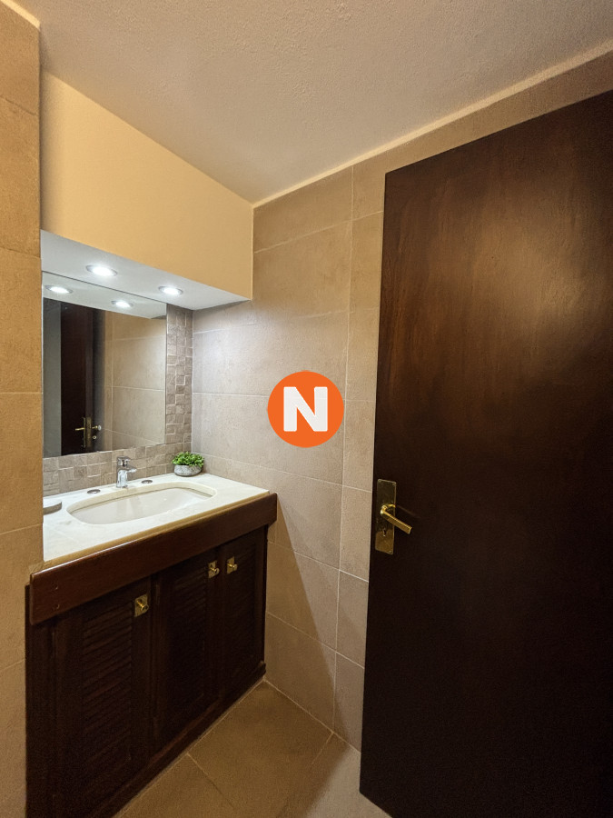 Apartamento Ref.111 - Apartamento en Alquiler, Peninsula, Punta del Este, 3 Dormitorios.