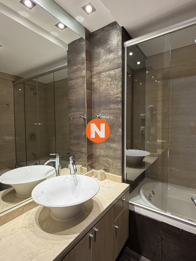 Apartamento Ref.224233 - APTO EN VENTA DE 2 DORMITORIOS EN PLAYA MANSA PUNTA DEL ESTE