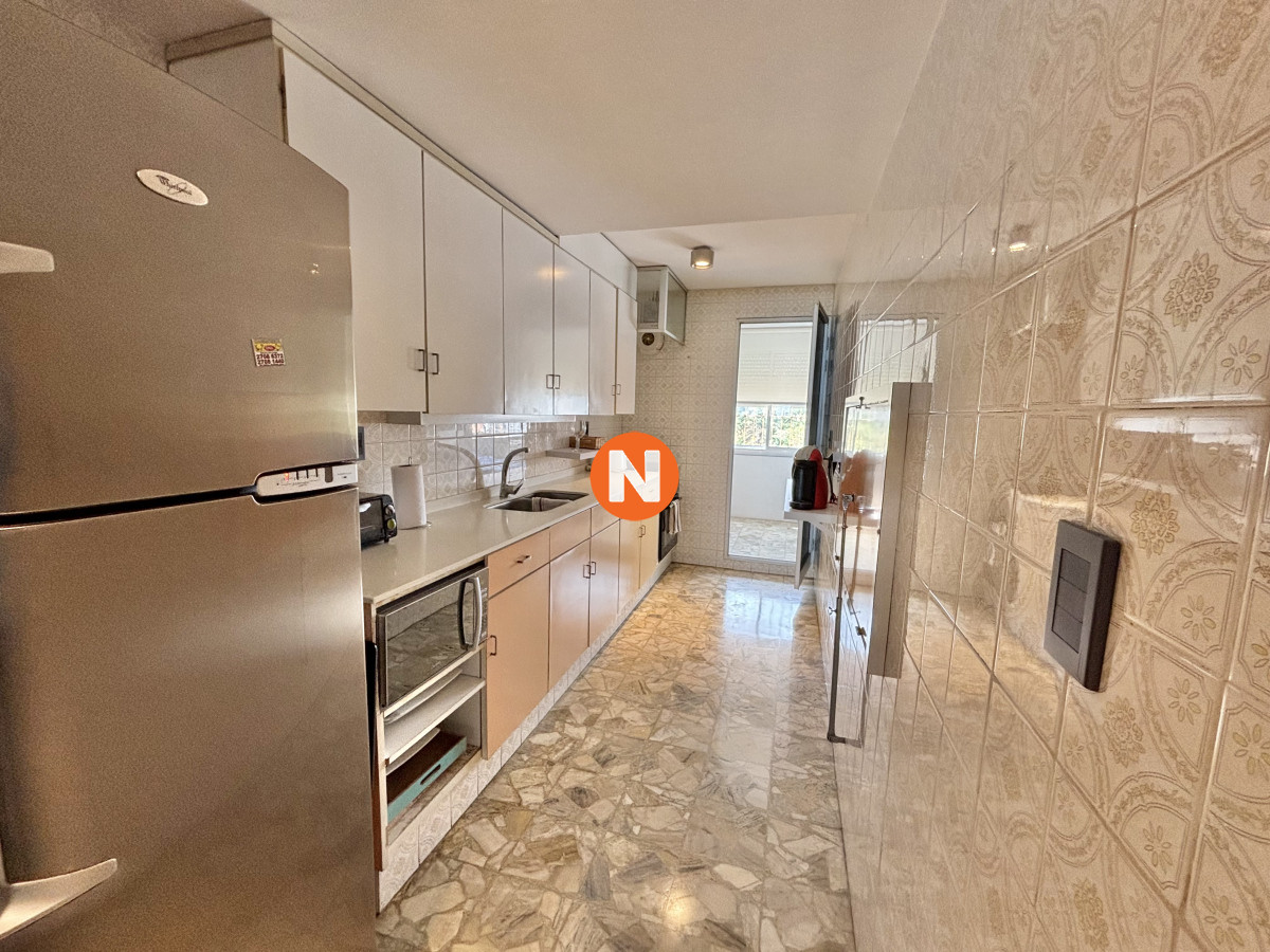 Apartamento Ref.203588 - Apartamento en Venta y Alquiler, Mansa, Punta del Este, 4 Dormitorios.
