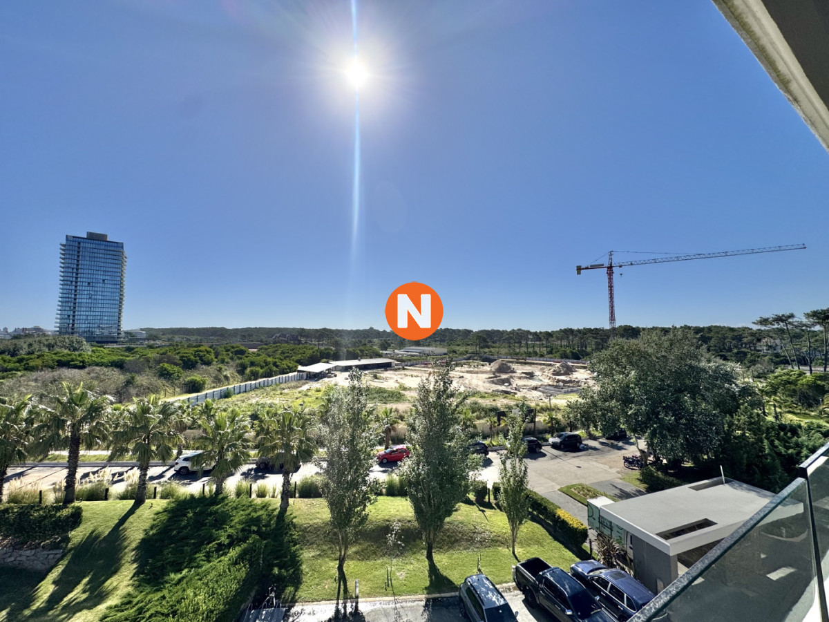 Apartamento Ref.224740 - TIBURON TERRAZAS BARRA APARTAMENTO VENTA DE 3 SUITES + DEPENDENCIA PUNTA DEL ESTE