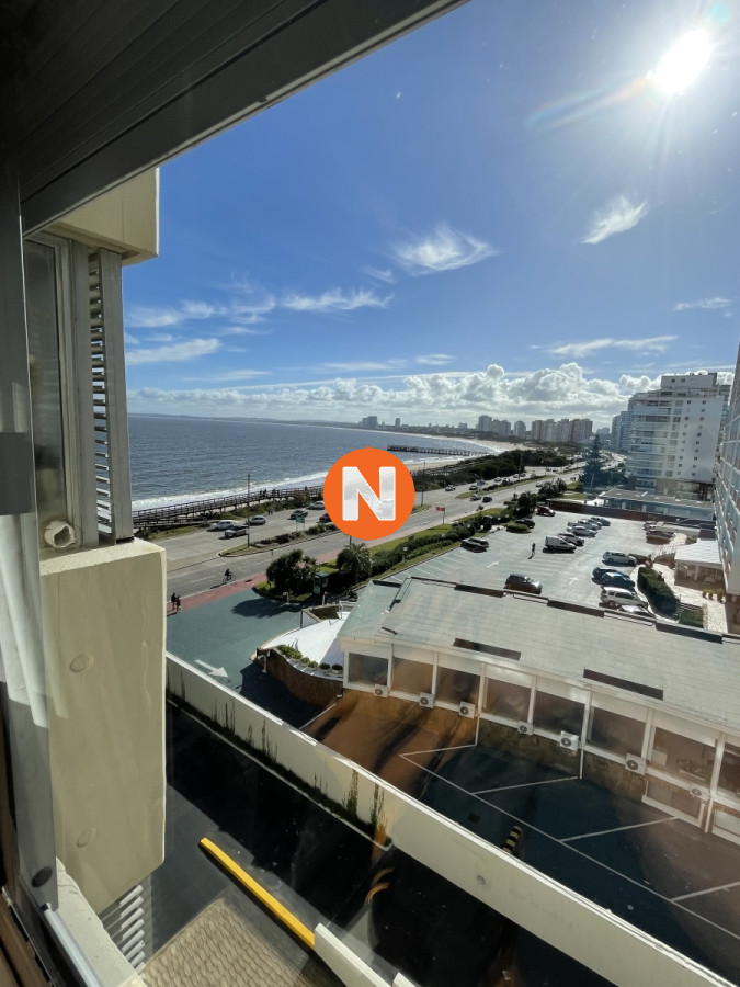 Apartamento Ref.5938 - Apartamento en Venta , Mansa, Punta del Este, 3 Dormitorios.