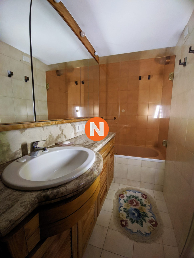 Apartamento Ref.218248 - Apartamento en Venta con un vista Al Mar Espectacular 
