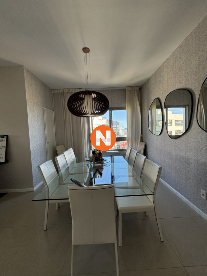 Apartamento Ref.224550 - Penthouse a la Venta, Edificio Imperiale