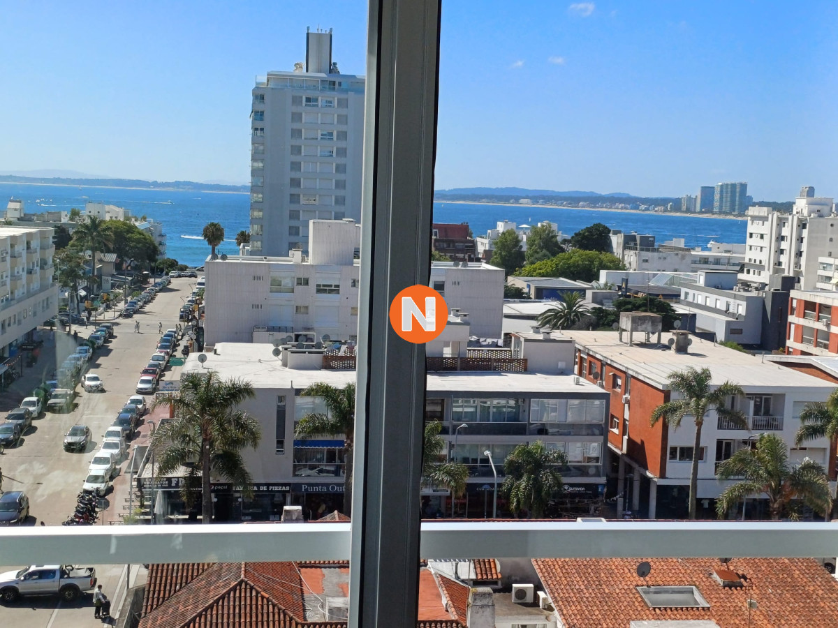 Apartamento Ref.213304 - MUY BUEN DEPARTAMENTO EN LA PENINSULA TOTALMENTE RECICLADO