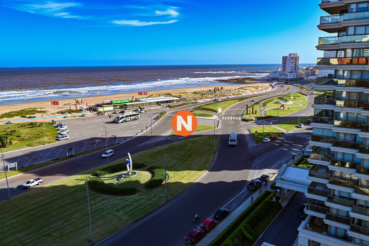 Apartamento Ref.206 - Apartamento en Venta , Brava, Punta del Este, 3 Dormitorios.