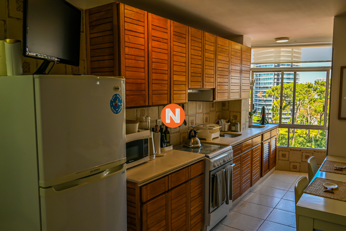 Apartamento Ref.155996 - Apartamento en Venta, Roosevelt, Punta del Este, 2 Dormitorios.