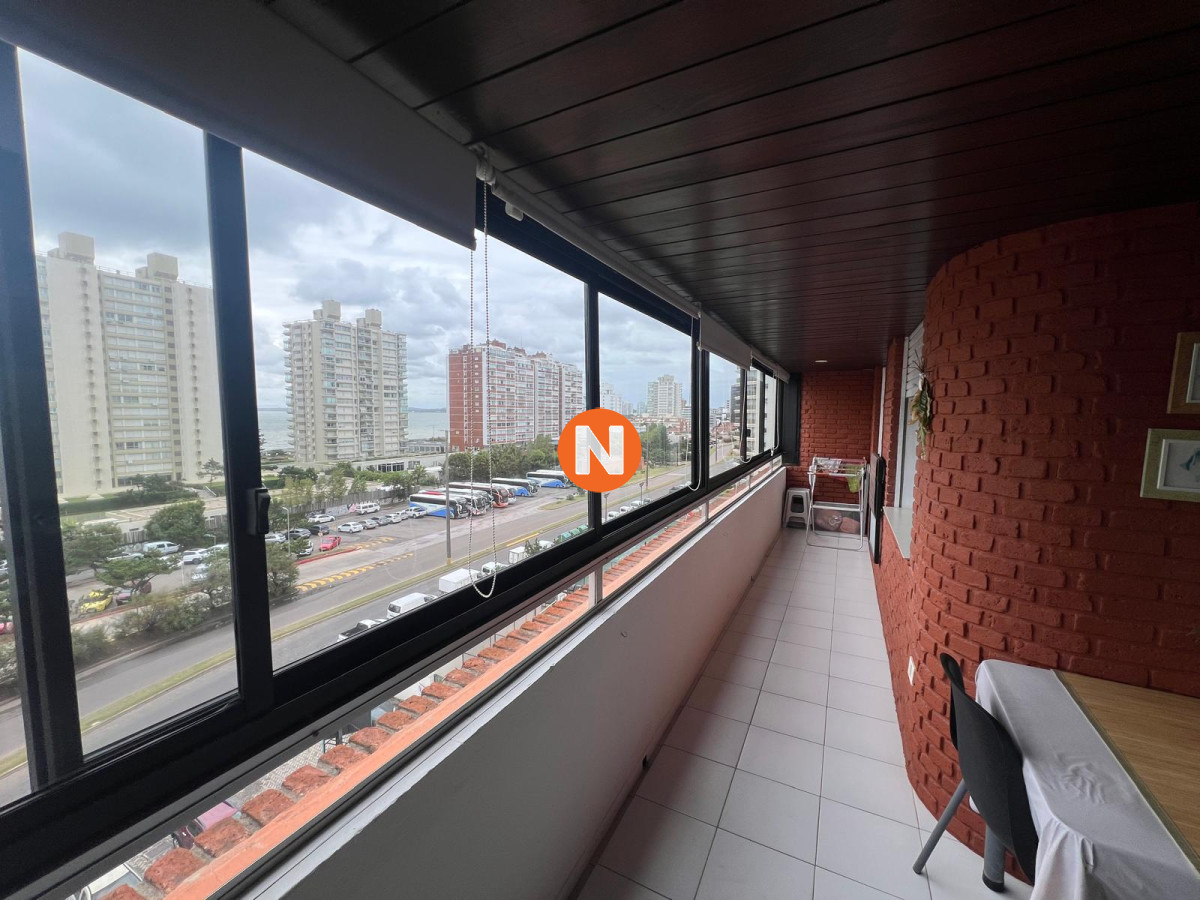 Apartamento Ref.9683 - Apartamento en Venta, Brava, Punta del Este, 2 Dormitorios.