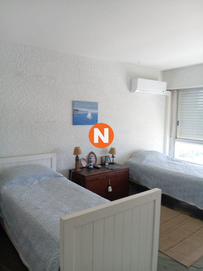 Apartamento Ref.5621 - Apartamento en Alquiler, Peninsula, Punta del Este, 3 Dormitorios.