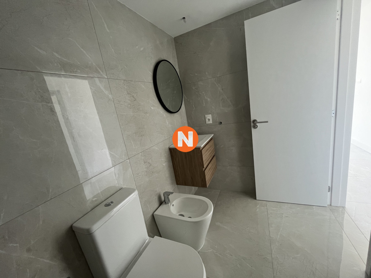 Apartamento Ref.225120 - Apartamento luminoso de 2 dormitorios con vista a la brava