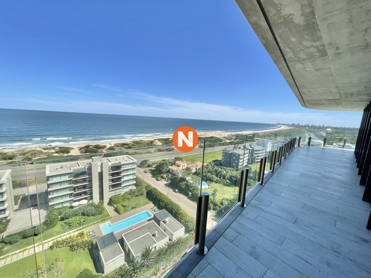 Apartamento Ref.220147 - VENTA DE APARTAMENTO DE 2 DORMITORIOS EN SUITE EN EDIFICIO SURFSIDE PUNTA DEL ESTE