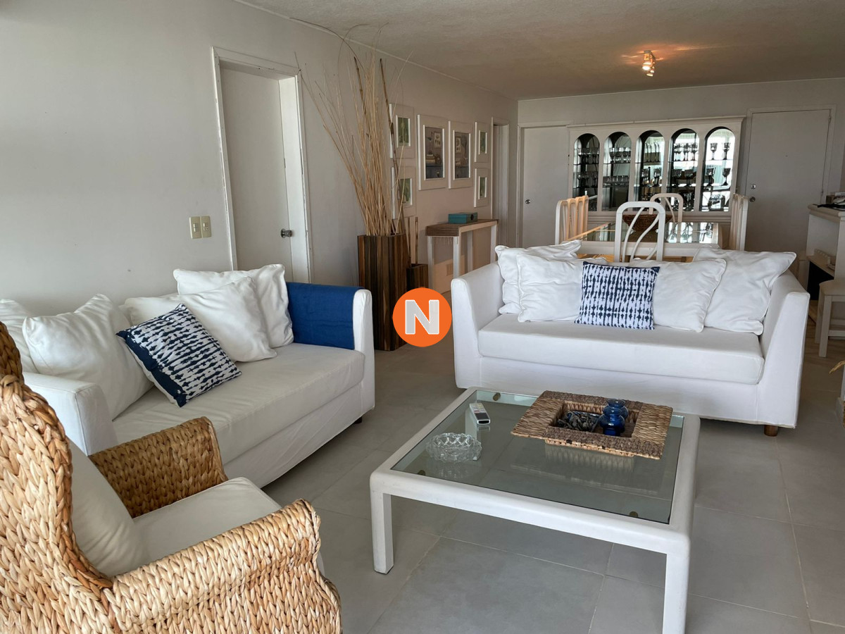 Apartamento Ref.203947 - Apartamento en Alquiler, Roosevelt, Punta del Este, 3 Dormitorios.