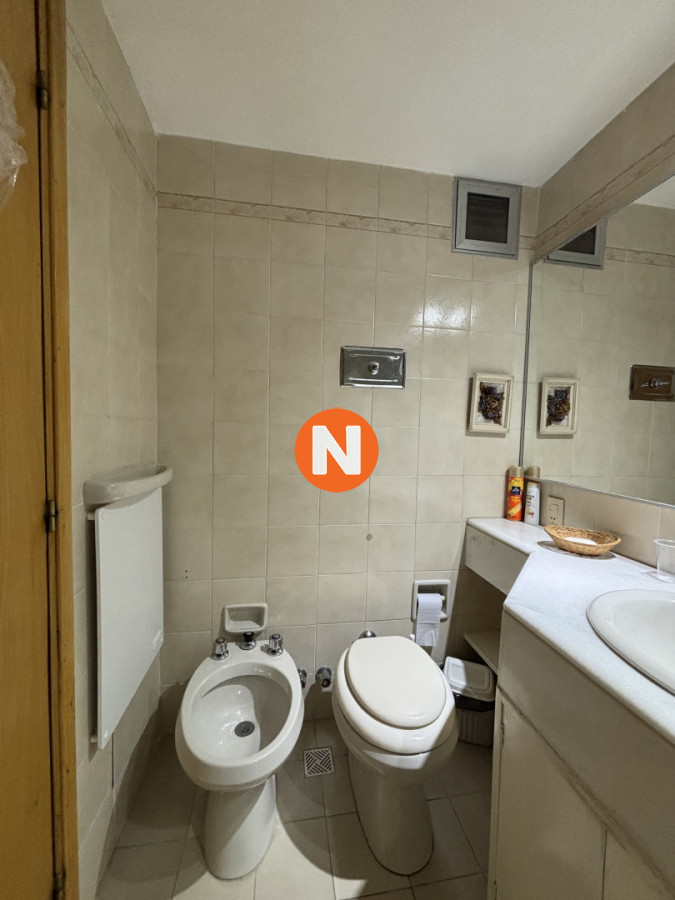 Apartamento Ref.214489 - Apartamento en Venta, Primera Línea, 2 dormitorios