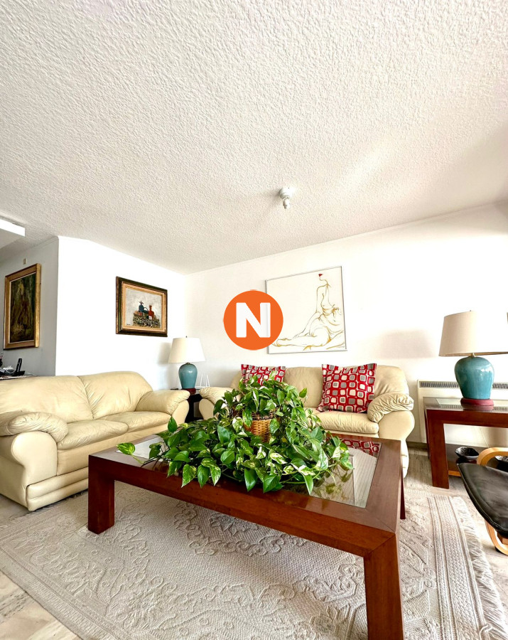 Apartamento Ref.223970 - Tu Refugio Ideal en Punta del Este: Apartamento en Roosevelt