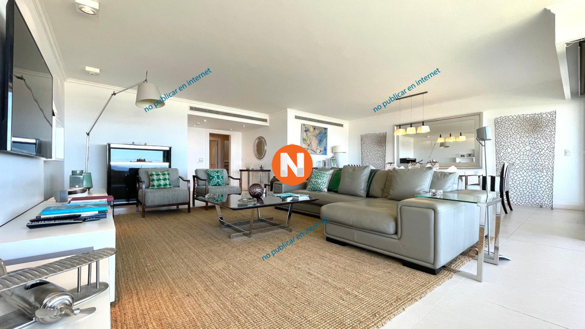 Apartamento Ref.220529 - VENTA DE APARTAMENTO PENTHOUSE DE 4 DORMITORIOS EN EDIFICIO AQUALINA PUNTA DEL ESTE