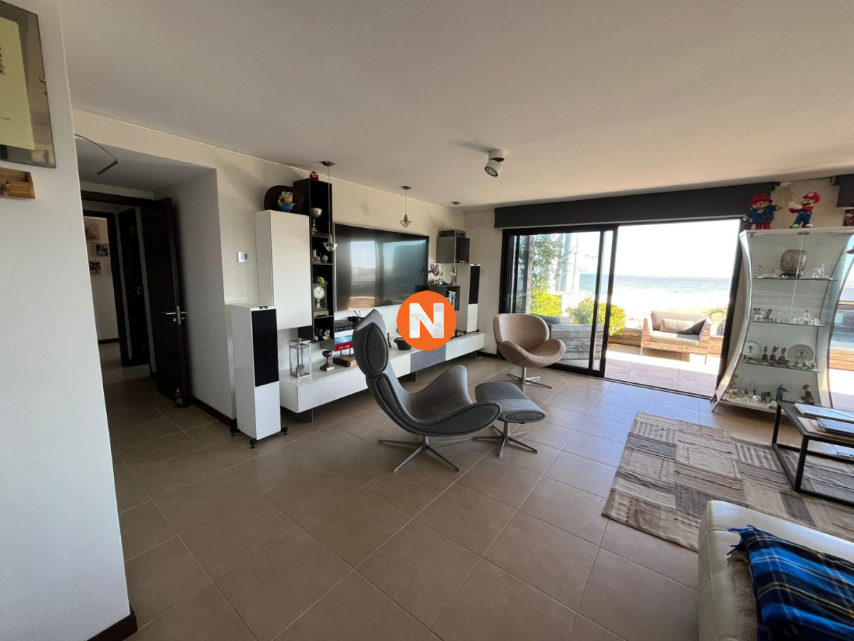 Apartamento Ref.225355 - Apartamento con vista al mar y gran ubicación 