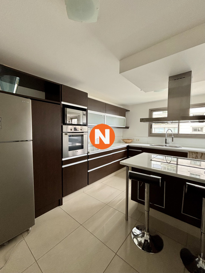 Apartamento Ref.8347 - Amplio y moderno apartamento con vistas al mar