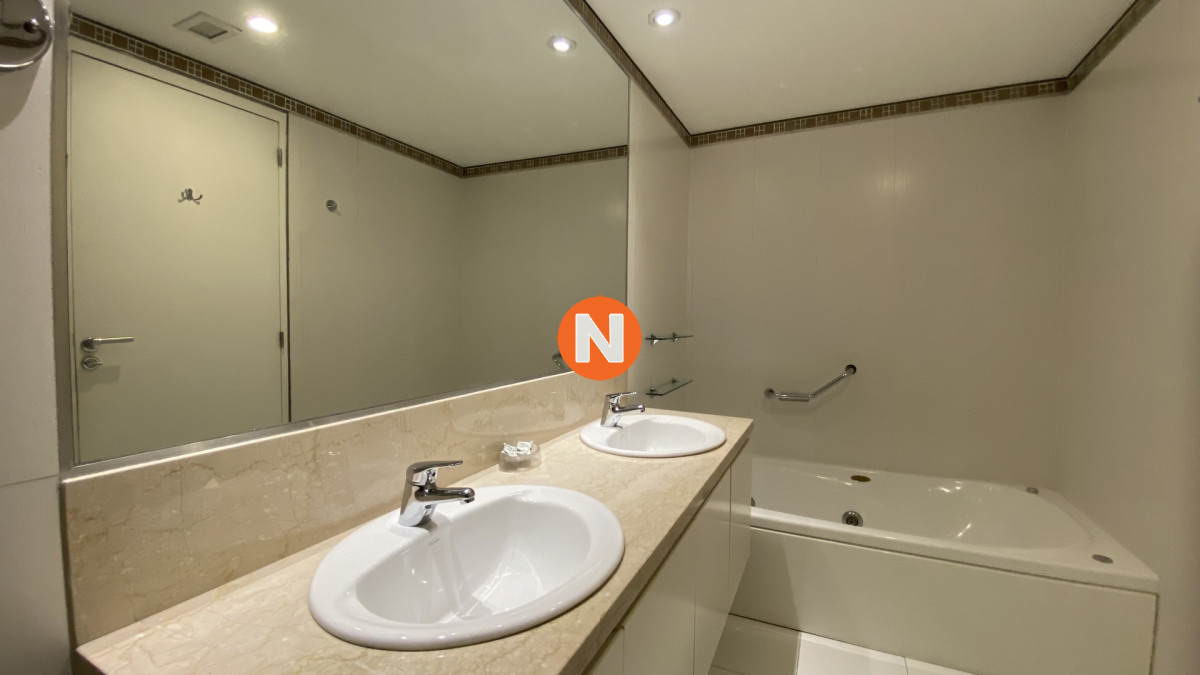 Apartamento Ref.218862 - Exclusivo Apartamento de 2 dormitorios frente a Playa Brava Punta del Este