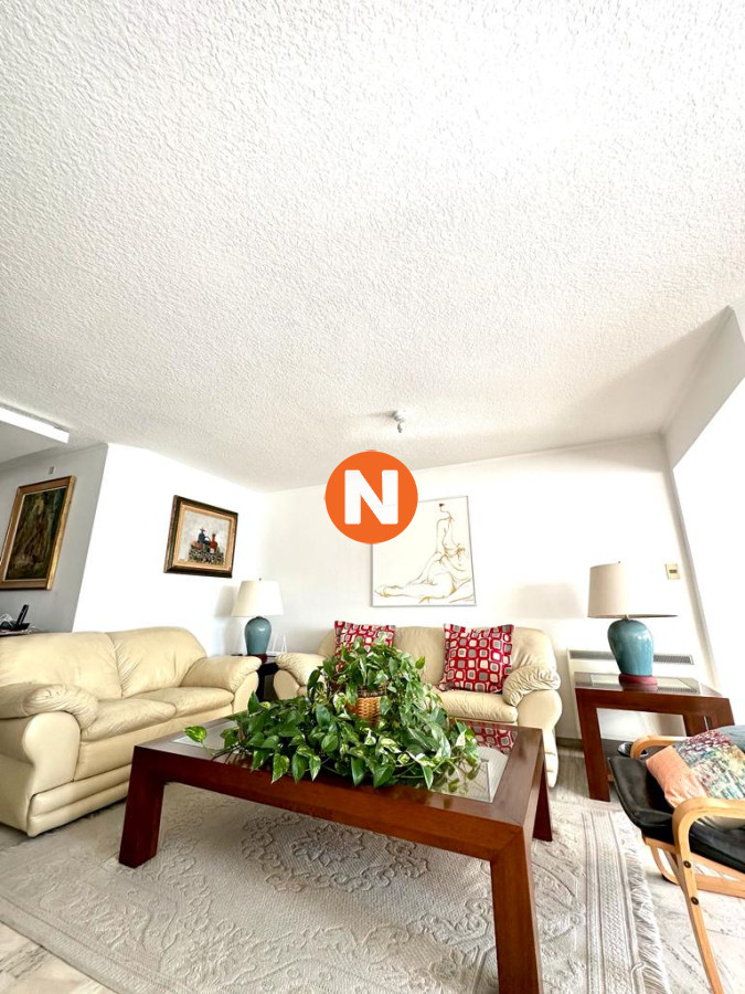 Apartamento Ref.223970 - Tu Refugio Ideal en Punta del Este: Apartamento en Roosevelt