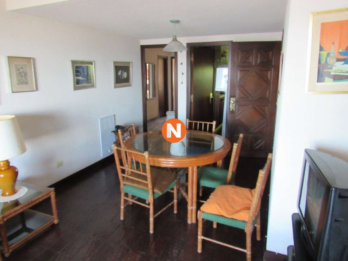Apartamento Ref.214332 - Hermoso apartamento, con increíble vista al mar. 
