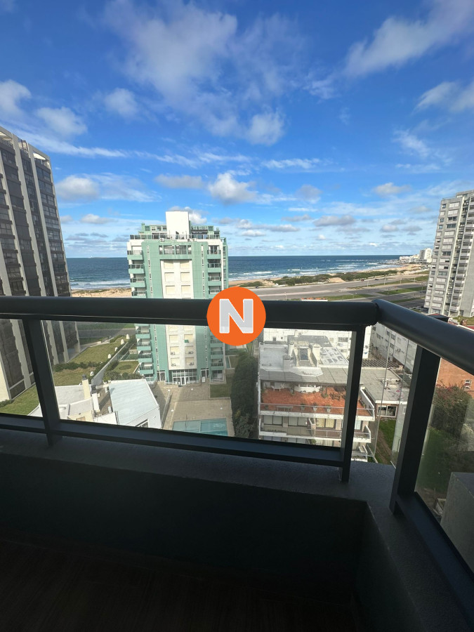Apartamento Ref.221100 - Apartamento en Venta en Playa Brava