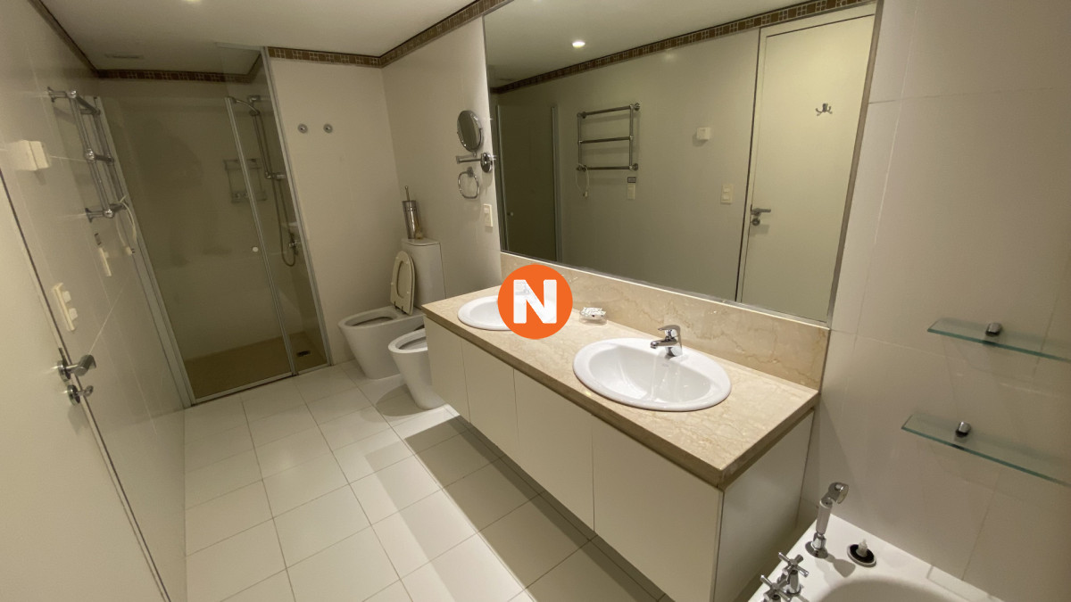 Apartamento Ref.218862 - Exclusivo Apartamento de 2 dormitorios frente a Playa Brava Punta del Este