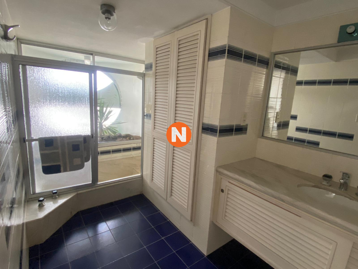 Apartamento Ref.207 - Venta apartamento en brava 3 dormitorios 