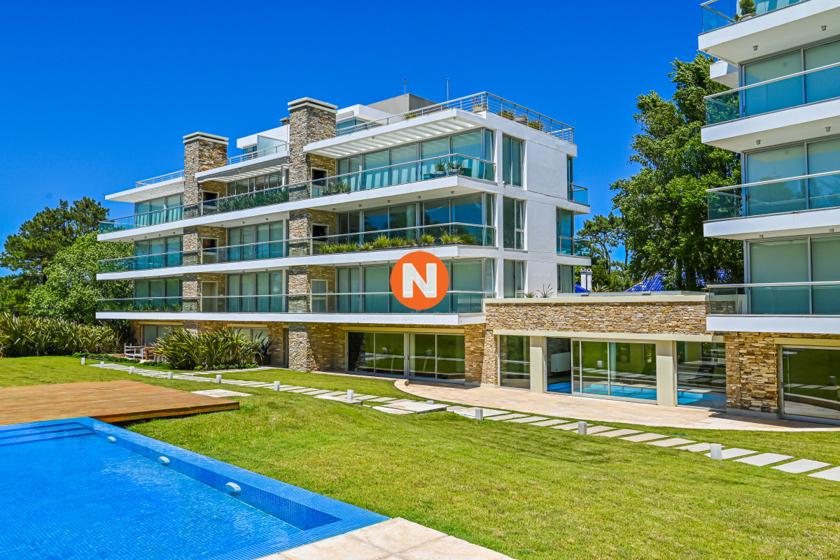 Apartamento Ref.223097 - Apartamento de 3 Dormitorios en Venta en la Brava