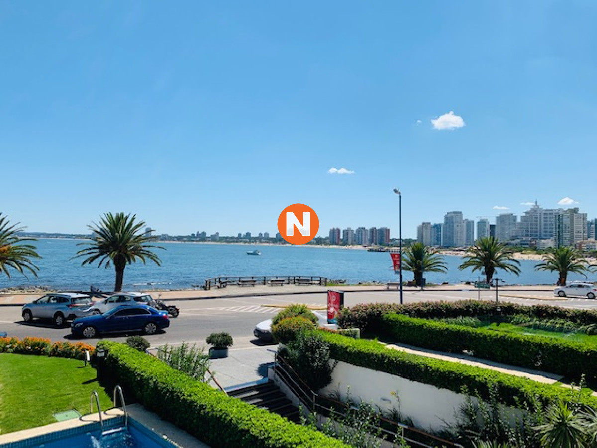 Apartamento Ref.203622 - Hermoso apartamento en primera línea ubicado en el Puerto
