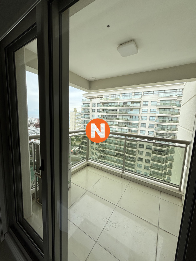 Apartamento Ref.223917 - Moderno apartamento frente a Playa Brava - amplitud y confort