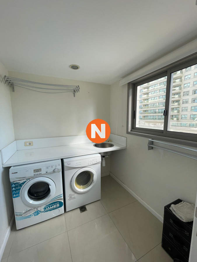 Apartamento Ref.214491 -  Venta y Alquiler apto 3 dormitorios  Primera Linea