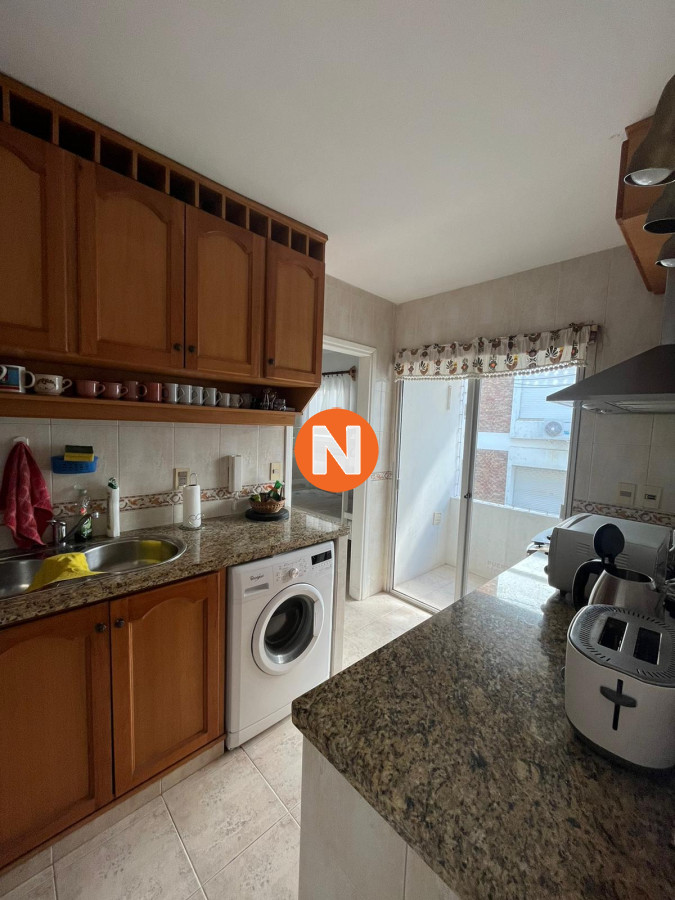 Apartamento Ref.213409 - Apartamento en Venta, 3 dormitorios, Peninsula