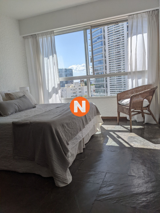 Apartamento Ref.9219 - Apartamento en Alquiler, Brava, Punta del Este, 1 Dormitorios.