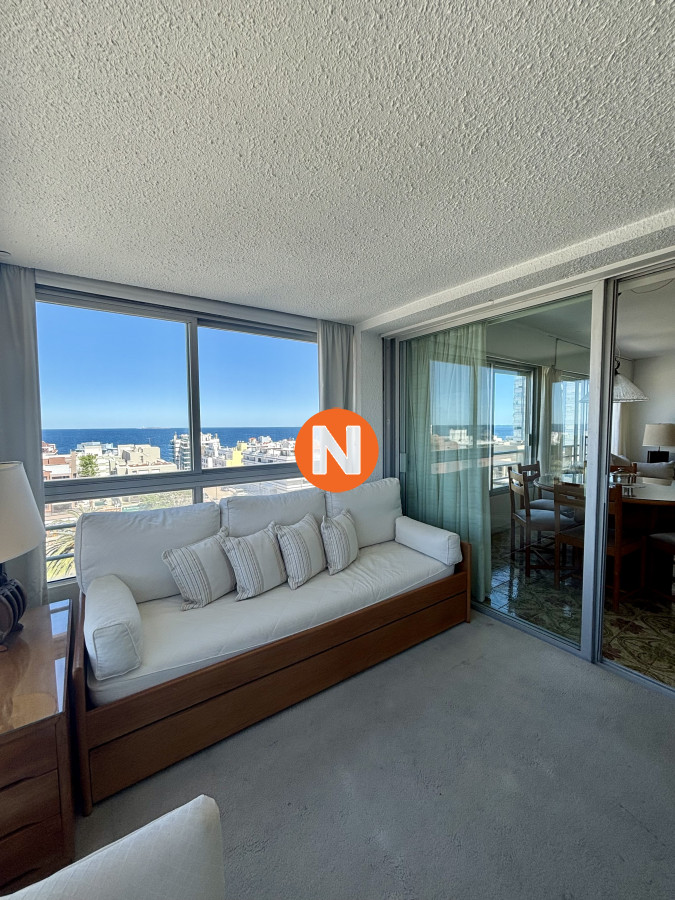 Apartamento Ref.638 - Apartamento en Venta y Alquiler, Peninsula, Punta del Este, 2 Dormitorios.